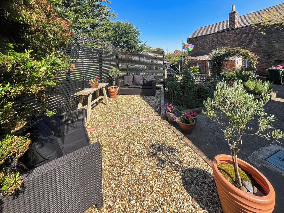 Exterior | Lavender Cottage, Louth