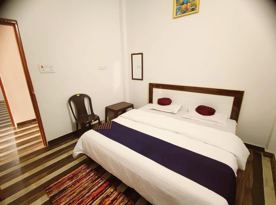 Double Room | Desk, free WiFi