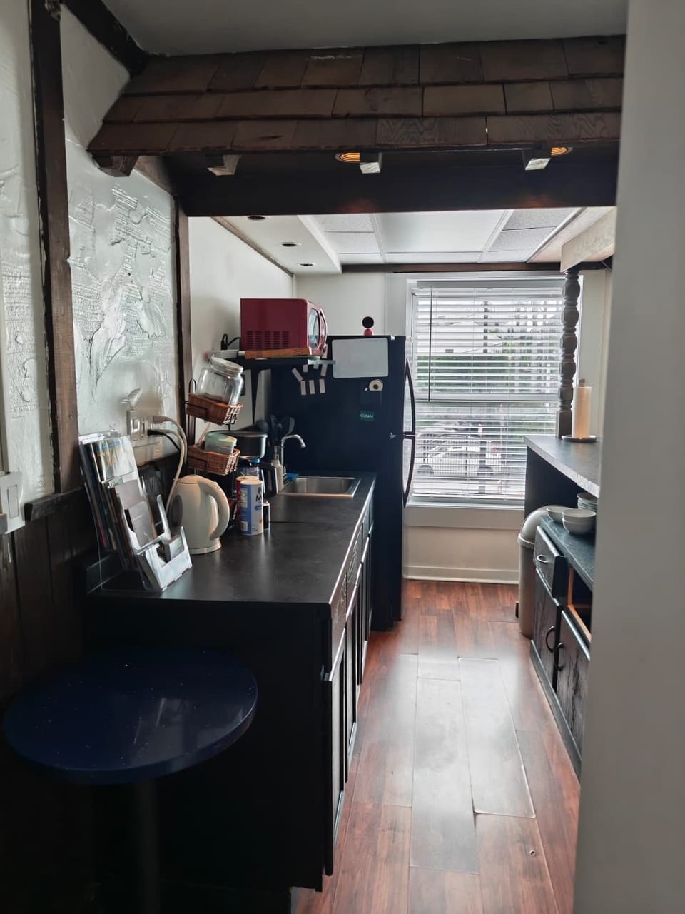 Standard Room | Shared kitchen | Fridge, microwave, oven, stovetop