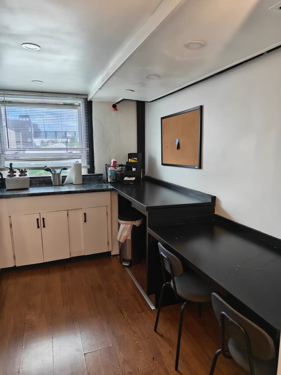 Premier Studio Suite | Dining room