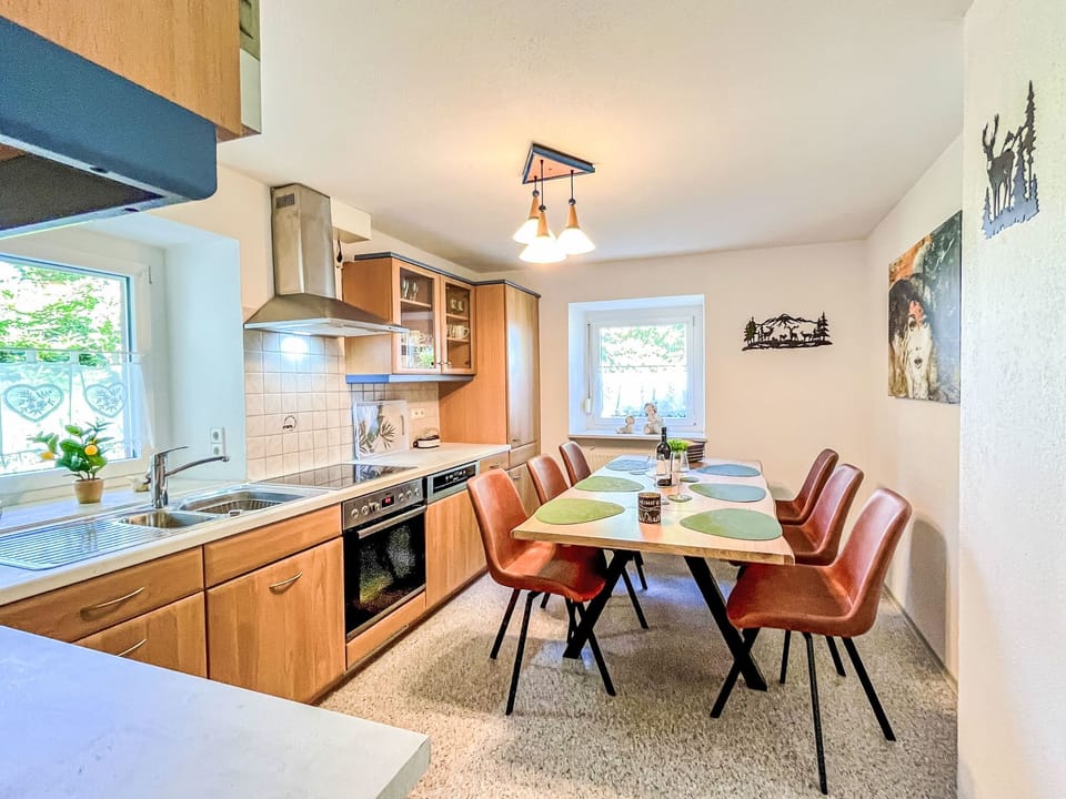 Kitchen / Dining Room