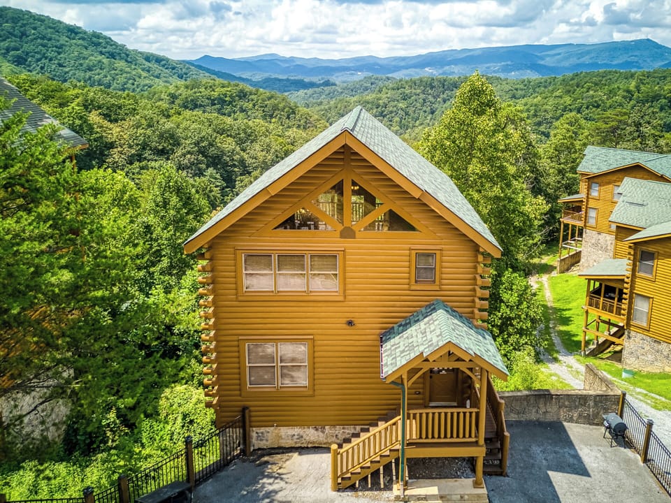 Pigeon Forge Cabin with Mountain Views "Awesome Views" - View of cabin