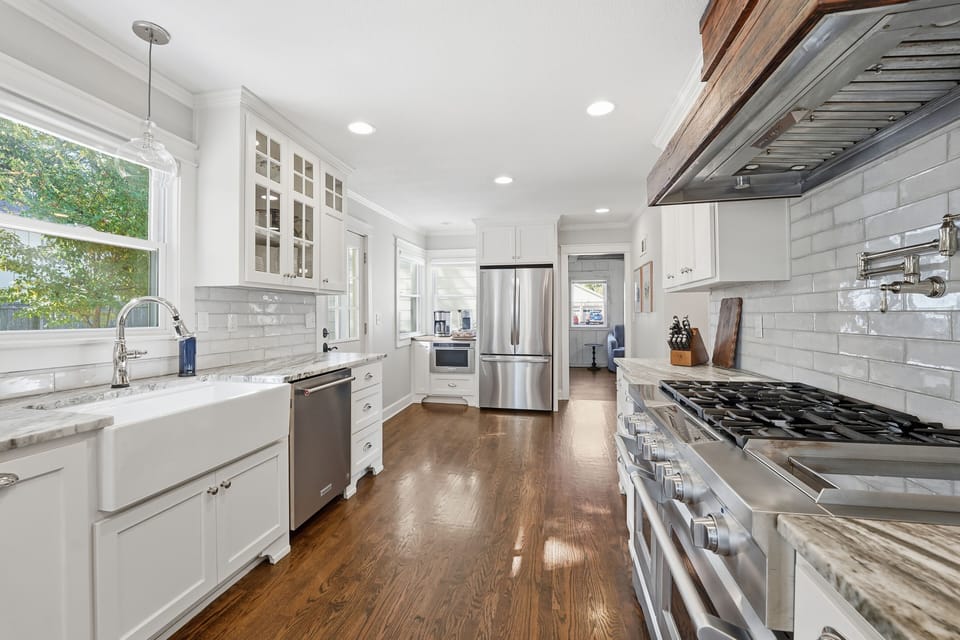 Chef's kitchen