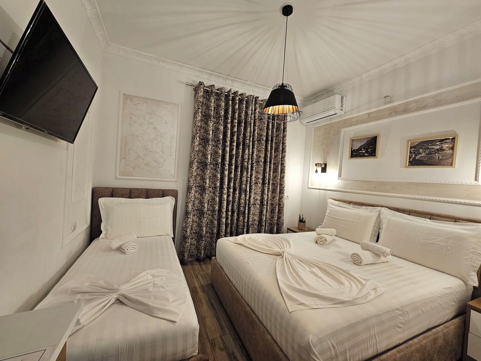Family Room | Extra beds