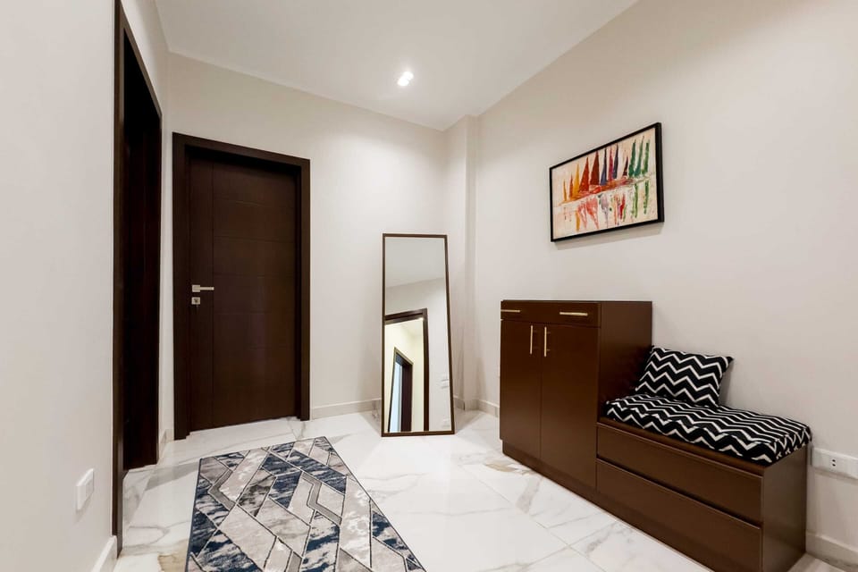 Basic Apartment | Interior
