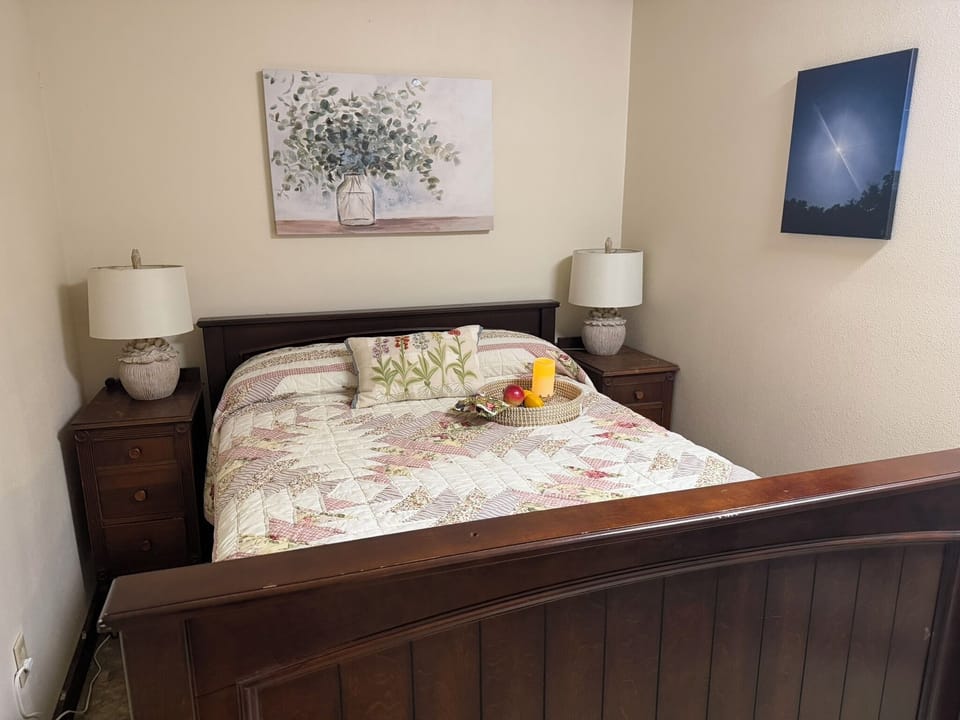 Room 9 - Two Full (double) Beds with privacy wall between (2 of 2)