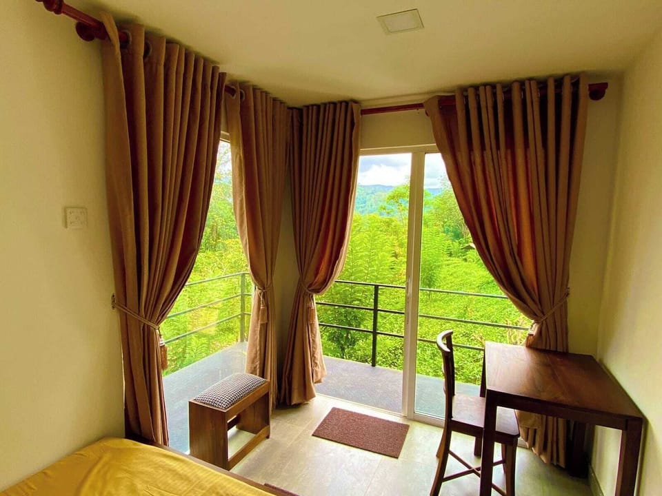 Deluxe Double Room, Balcony, Mountain View | Free WiFi