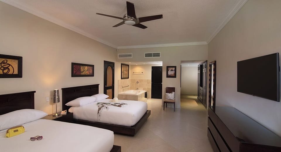 Presidential Room, 1 Double Bed, Courtyard View, Poolside | Premium bedding, memory foam beds, minibar, in-room safe