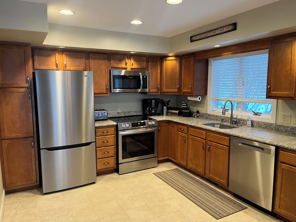 All new appliances!!