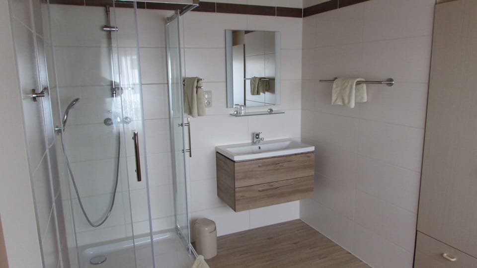 Double Room | WiFi (free)