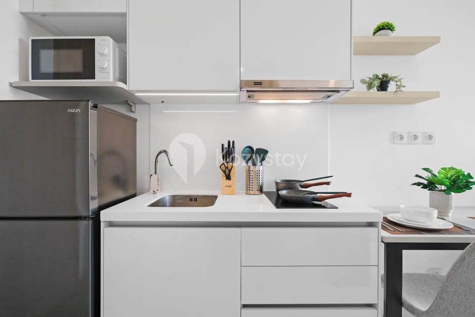 Apartment, 1 Bedroom, City View | Private kitchen | Full-size fridge, microwave, stovetop, rice cooker