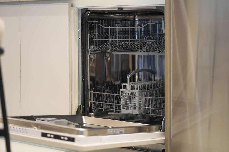 Deluxe Apartment, 2 Bedrooms, Beachside | Private kitchen | Fridge, microwave, oven, stovetop