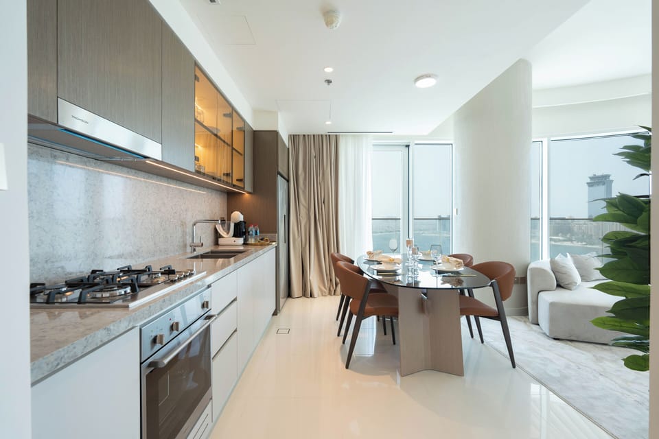 Deluxe Apartment, 2 Bedrooms, Beachside | Private kitchen | Fridge, microwave, oven, stovetop