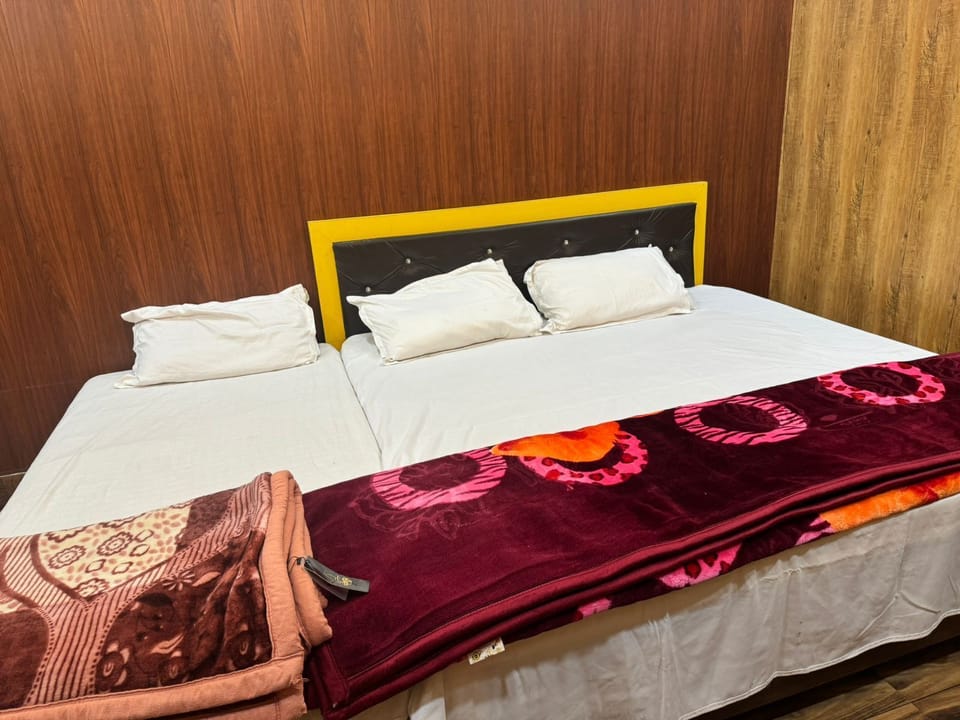 Comfort Double Room | In-room safe, free WiFi