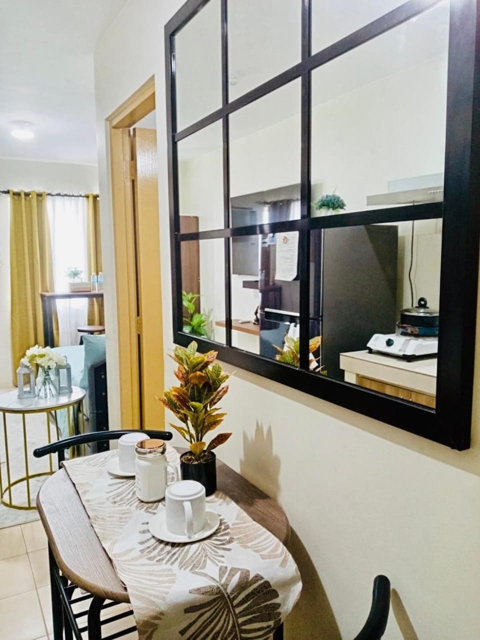 Condo, 1 Bedroom, Garden View | Living area