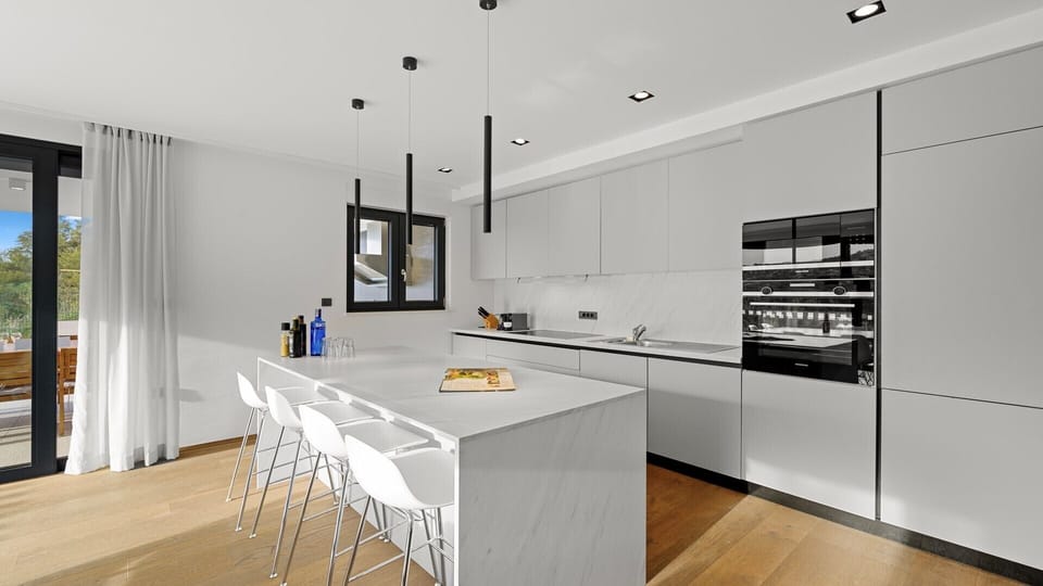 Modern-kitchen-of-Villa-Adria-Blue