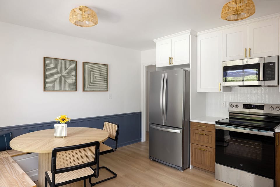 All new appliances and a cute breakfast nook for your morning coffee! 