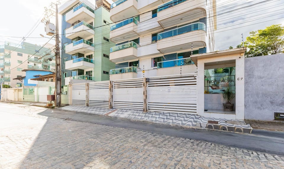 Basic Apartment | Exterior