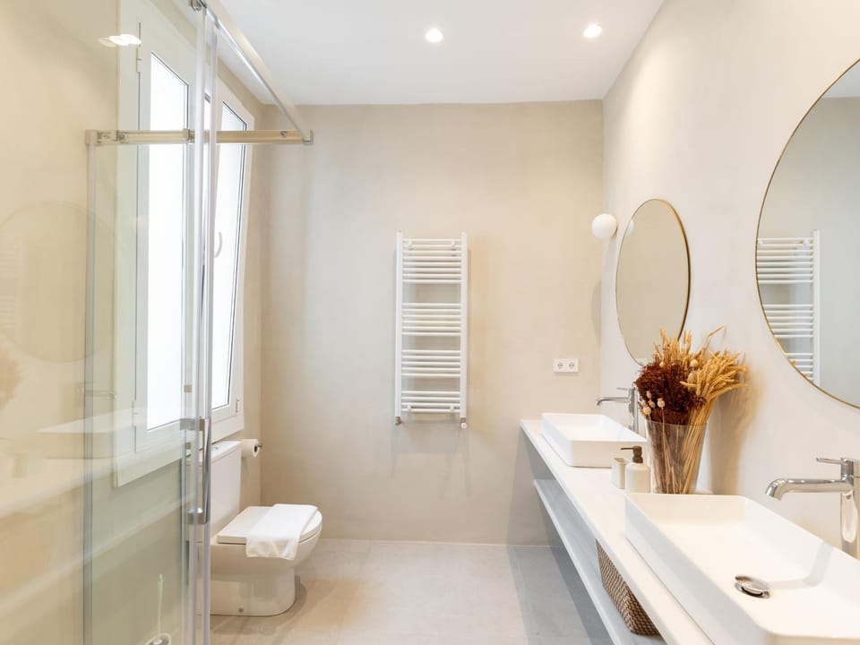 Apto Superior de Tres Habitaciones con Terraza Apartment in Barcelona