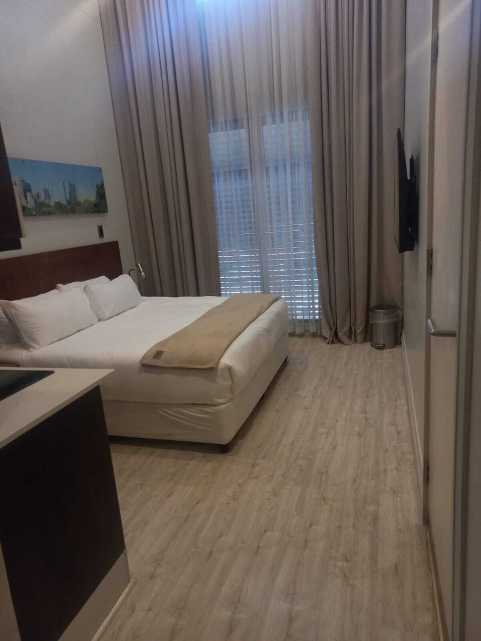 Studio | Premium bedding, iron/ironing board, free WiFi, bed sheets