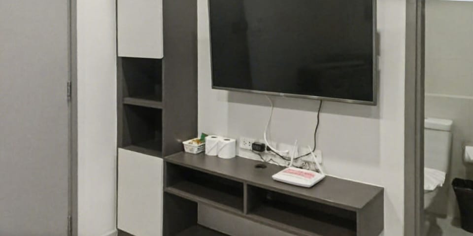 Condo, 1 Bedroom, Accessible, City View | Room amenity