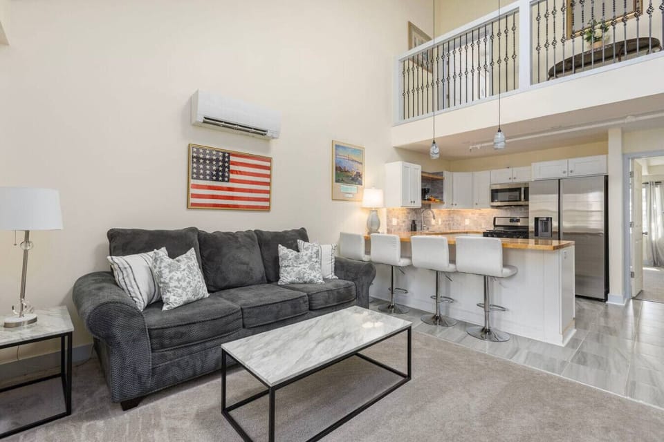 Spacious loft living room!