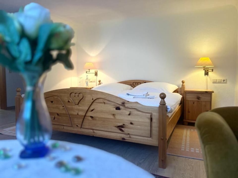 Double Room Single Use | In-room safe, desk, free WiFi