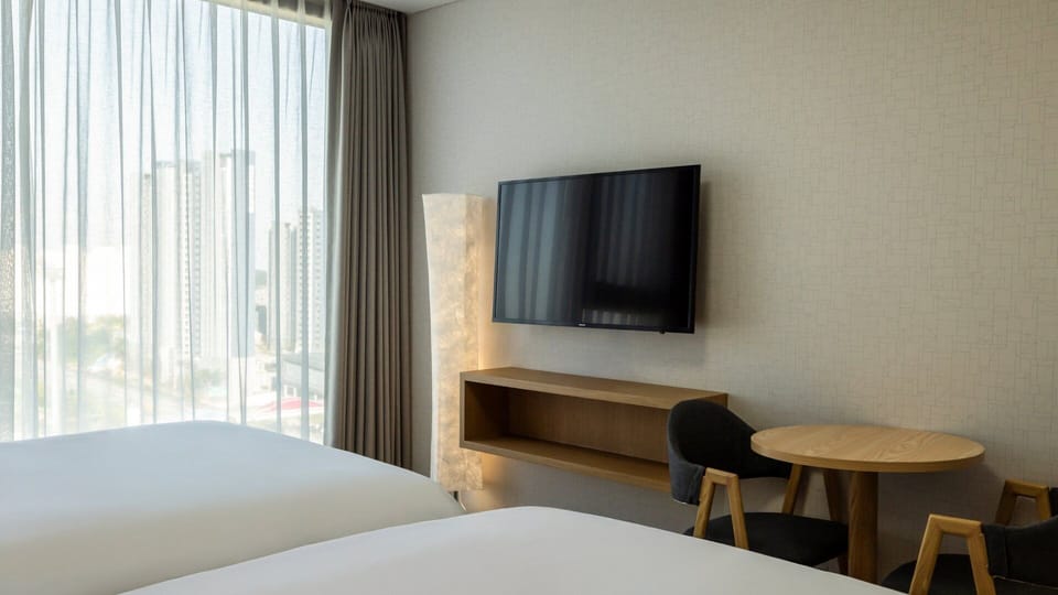 Deluxe Hollywood Double Room | Premium bedding, soundproofing, free WiFi, bed sheets