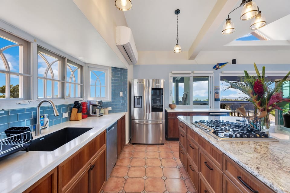 Main floor kitchen