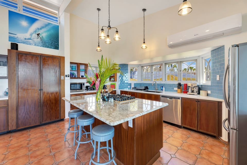 Main floor kitchen