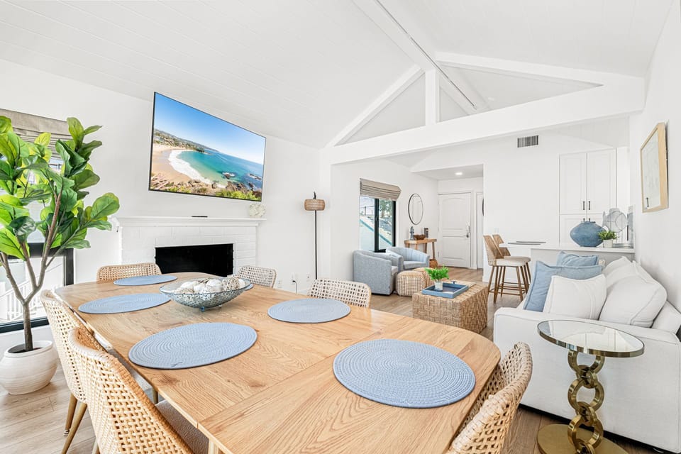 Step out to the front ocean view deck with ocean glimpses, seating for six, and a propane BBQ, perfect for al-fresco breakfasts and evening sunsets
                