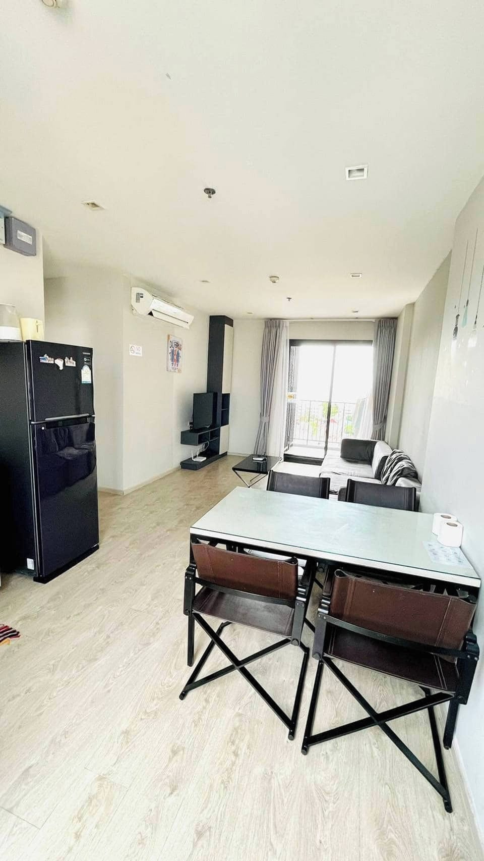 Apartment, 2 Bedrooms, Accessible, Smoking | Interior