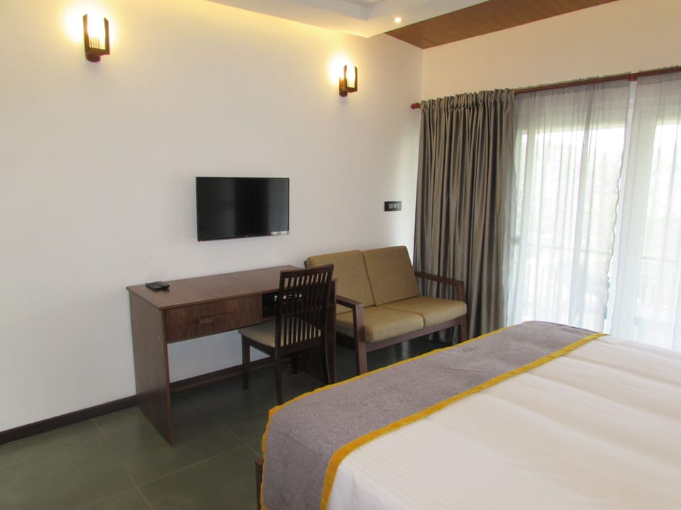 Deluxe Double Room, Balcony, Mountain View | Premium bedding, soundproofing, rollaway beds, free WiFi