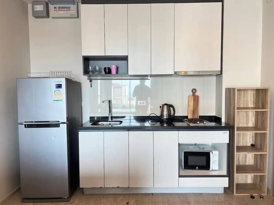 Condo, 2 Bedrooms, Accessible, Smoking | Interior