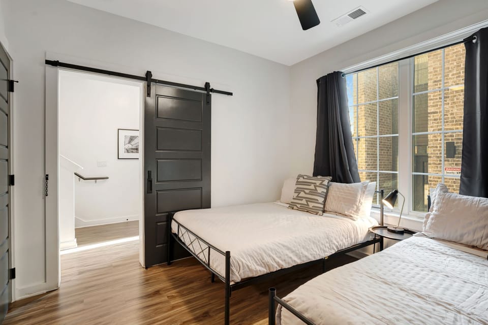 Bedroom 2 - 2 Full beds with a private attached full bath. Level 1.