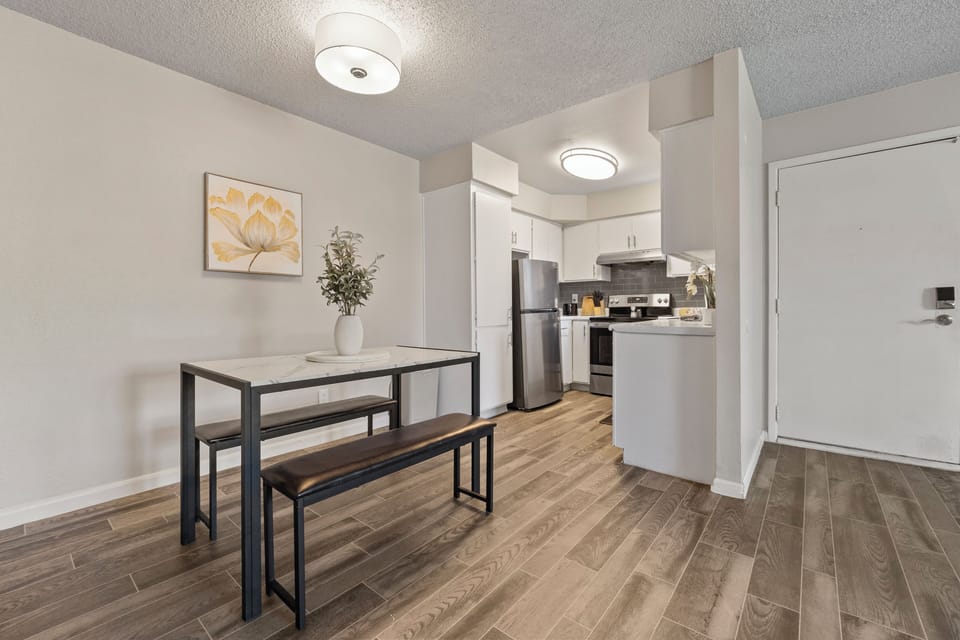  dining table perfect for all meals!