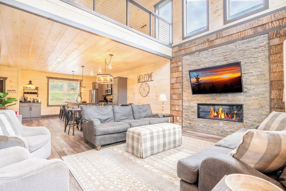 Autumn Bear's cozy living area