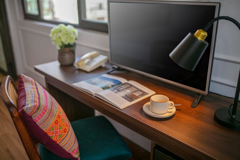 Deluxe Double Room, Mountain View | Premium bedding, memory foam beds, minibar, desk