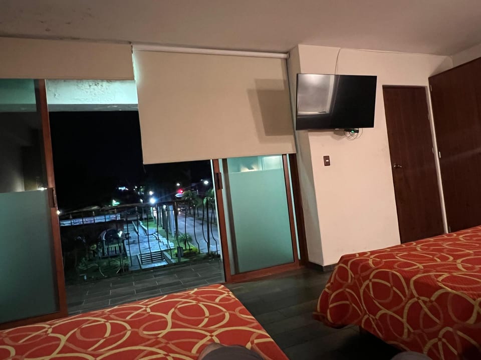 Classic Double Room | Iron/ironing board (on request), WiFi (free)