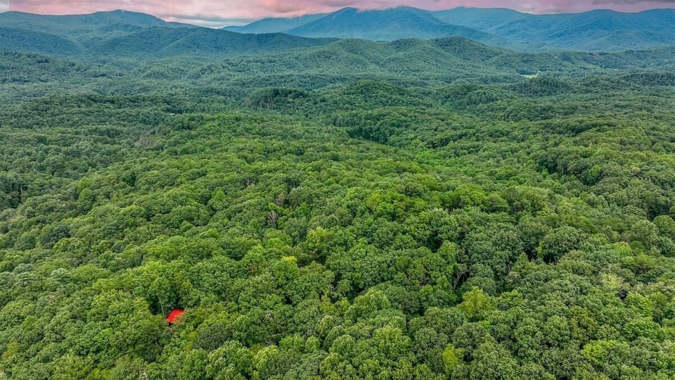 Enjoy All The North Georgia Mountains Have To Offer
