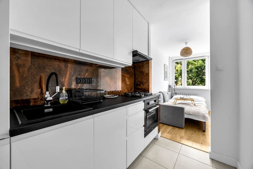 Kitchen | Book Now with RENTUJEMY.COM