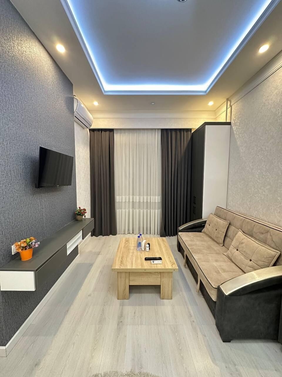Comfort Apartment, Balcony, Garden View | Blackout drapes, iron/ironing board, WiFi (free)