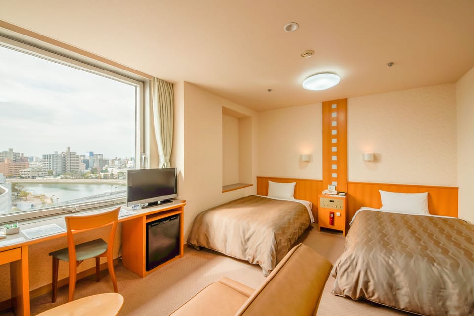 Desk, blackout drapes, free WiFi, bed sheets