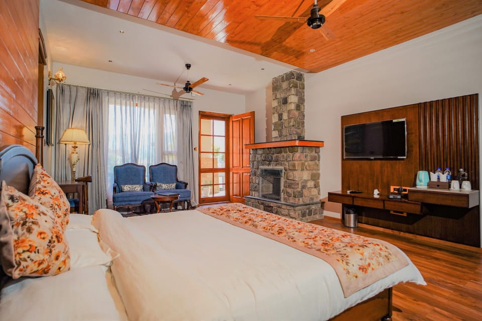Premium Room with Garden View on the Ground Floor | Premium bedding, desk, iron/ironing board, free WiFi