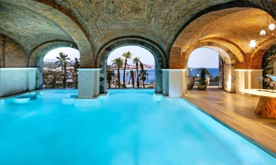 Resort Spa Pool