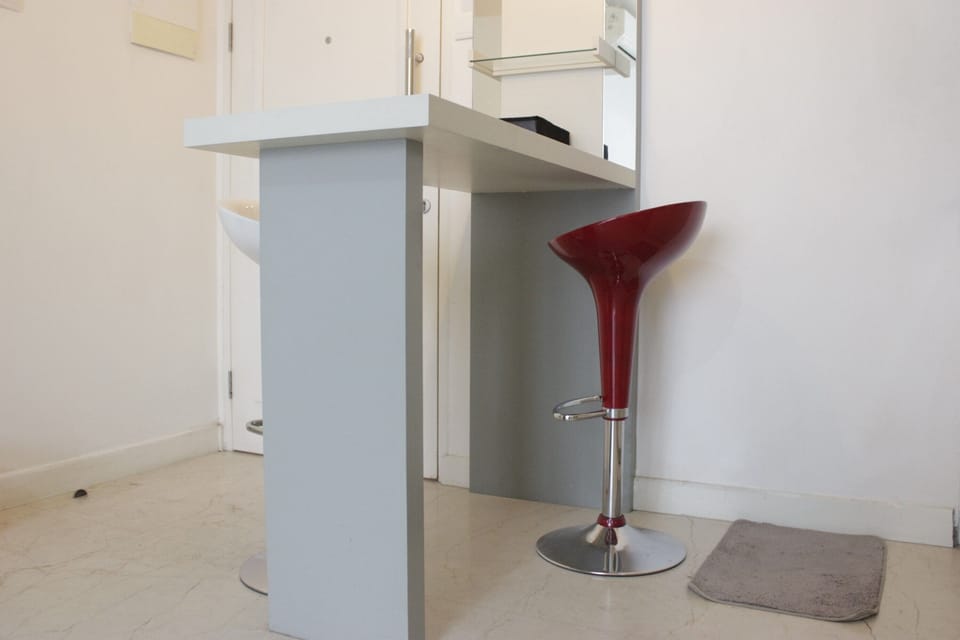 Standard Apartment | Dining room
