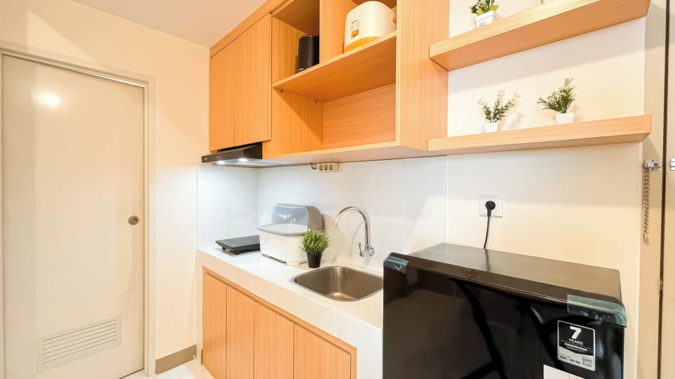Standard Apartment | Private kitchen | Stovetop