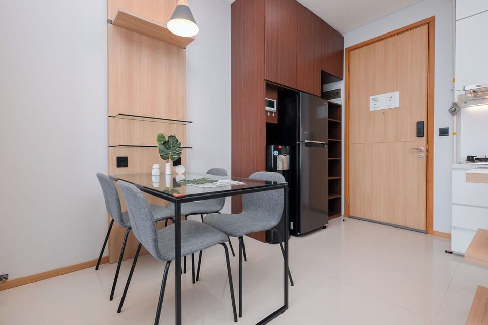 Standard Apartment | In-room dining