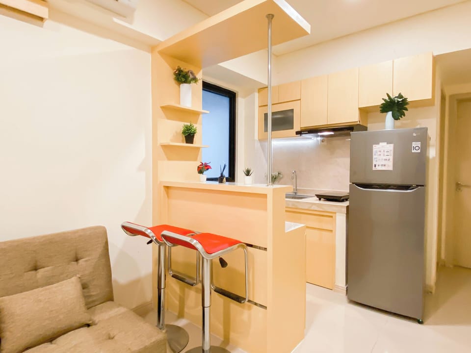 Standard Apartment | In-room dining