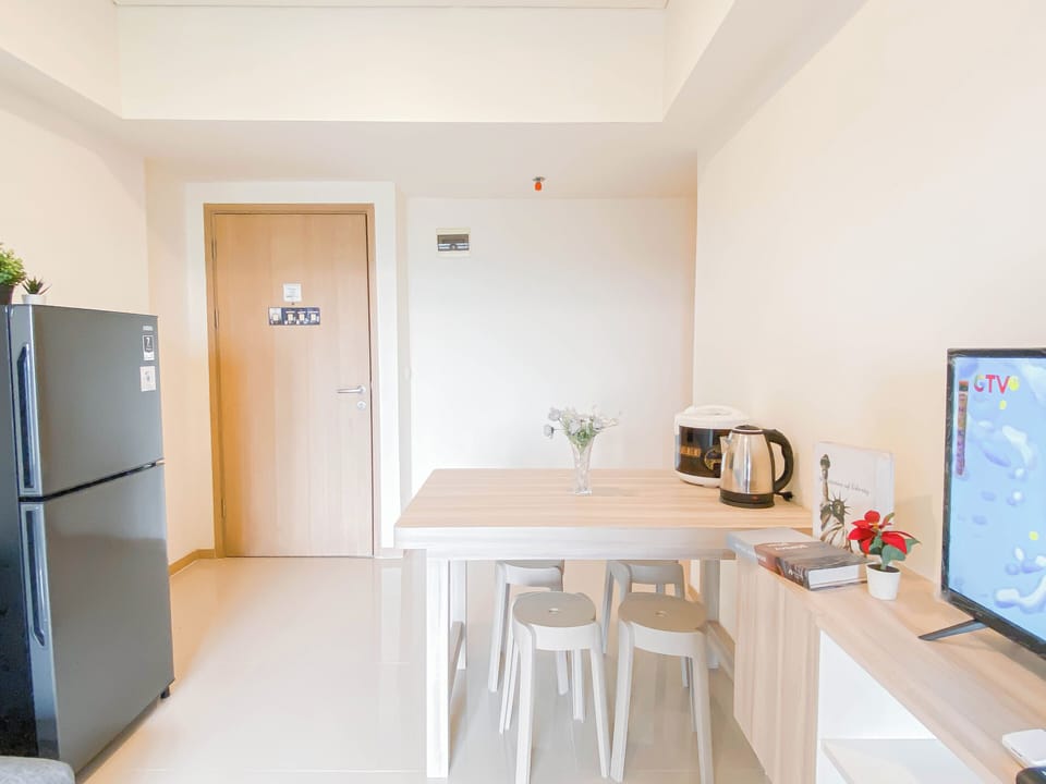 Standard Apartment | In-room dining
